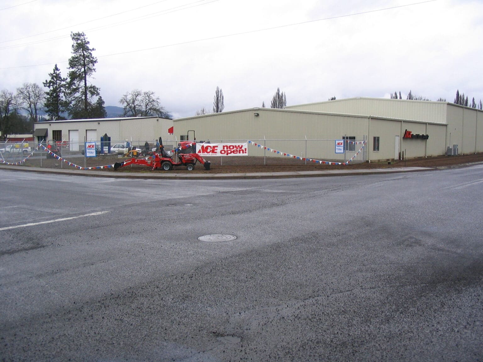 History Hood River Supply